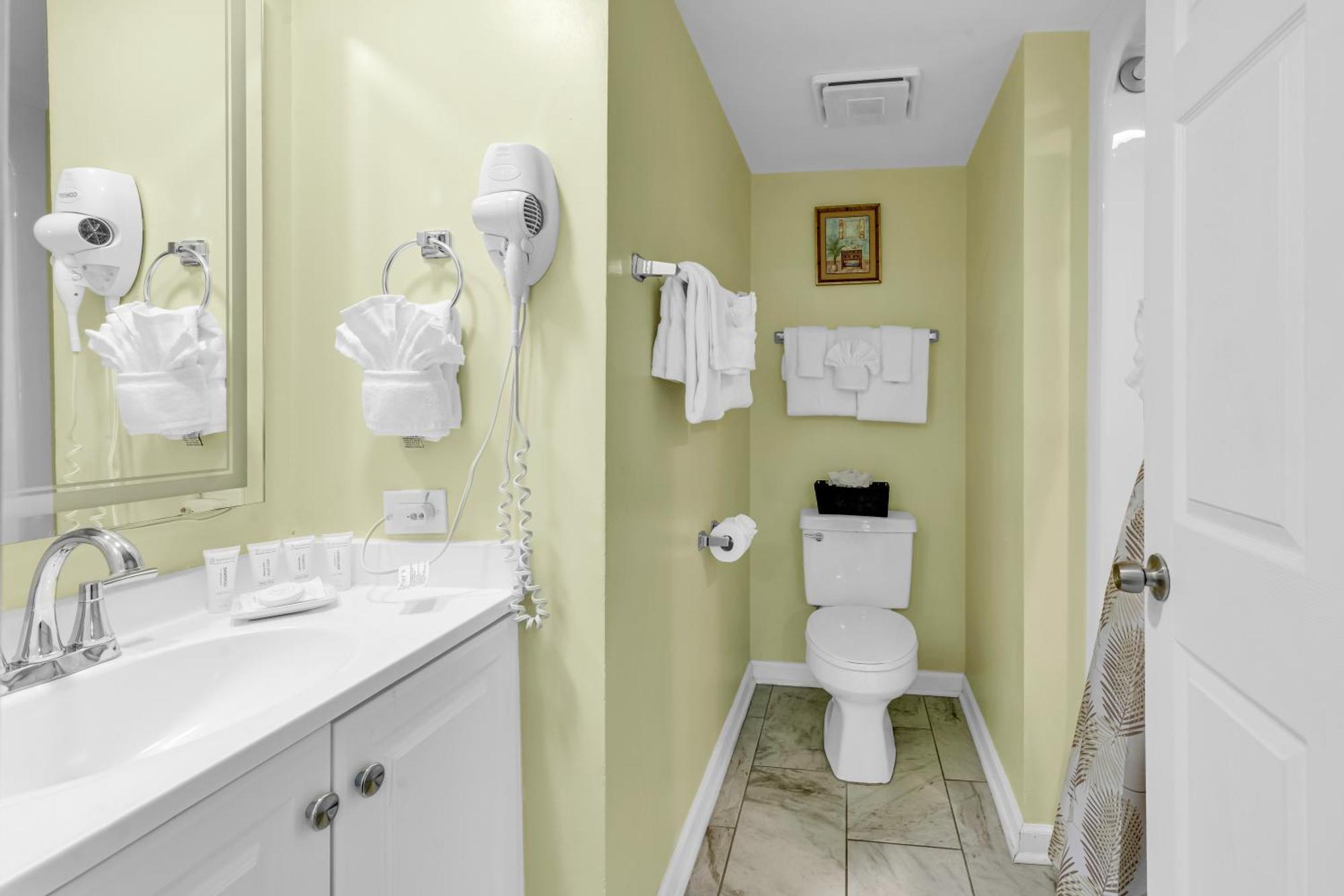 Atlantica Towers - Beach Front Condo W Pools Myrtle Beach Exterior photo